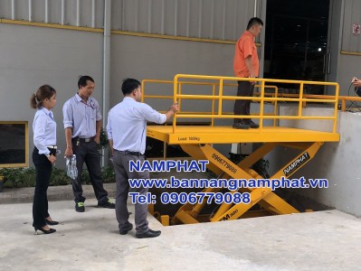 Bàn nâng thủy lực - Thiết Bị Nâng Hạ Nam Phát - Công Ty TNHH Sản Xuất Cơ Khí Cầu Trục và Thang Máy Nam Phát